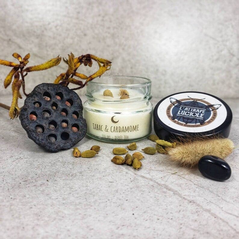 Fleurs de tabac et cardamome